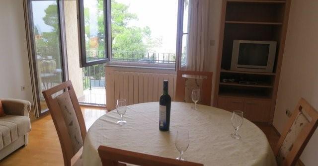 Apartmani Slavica Malinska Ngoại thất bức ảnh